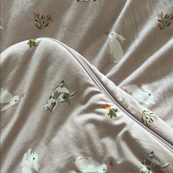 Kyte BABY Blush Rabbit Sleep Sack with Bunny and Carrot Design pink - Picture 6 of 8